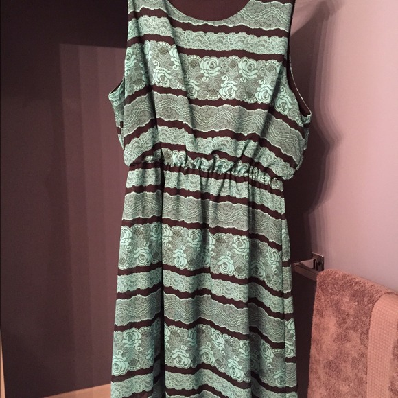 Short style teal and black dress
