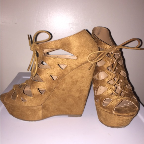 Charlotte Russe Tan Wedges💛