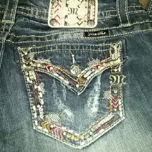 Very cute miss me jeans