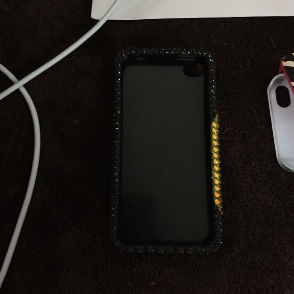 iPhone 4/4s Rhinestone Case - Picture 3 of 4