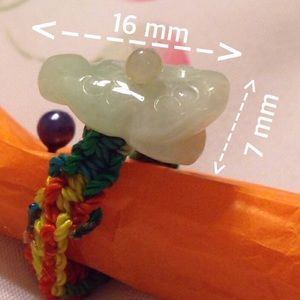 🌹This lucky of wealth toad ring is real Jade,🌹