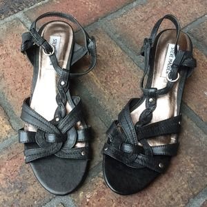 Brand New Steve Madden black leather sandals!