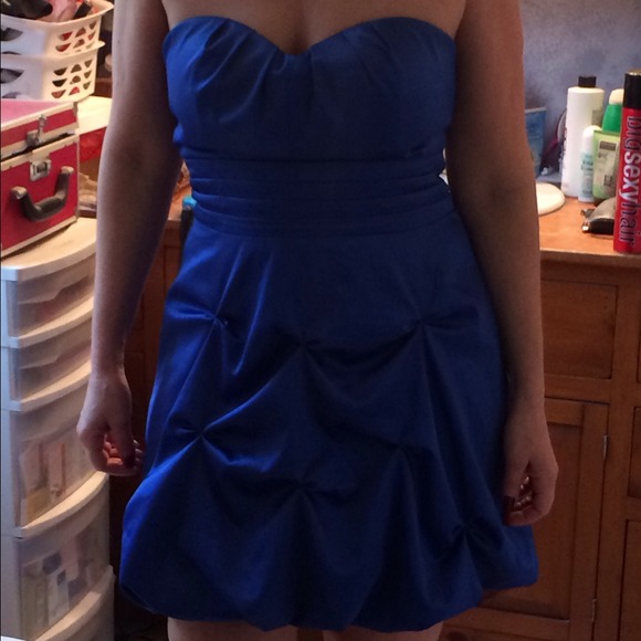 Blue formal dress - Picture 1 of 4
