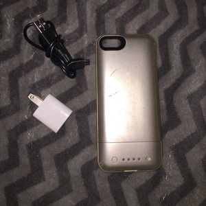 Iphone 5/5s gold charging case