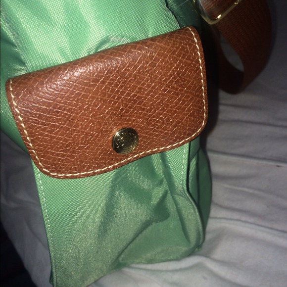 Sold Out Beautiful Longchamp Le Pliage Hobo Bag - Picture 3 of 4