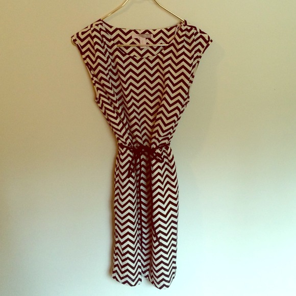 Forever 21 chevron dress