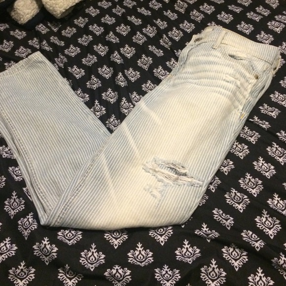 Hollister skinny jeans never worn