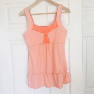 Coral workout top 💛