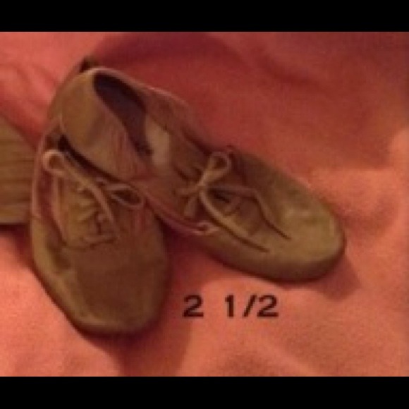 Tan jazz shoes
