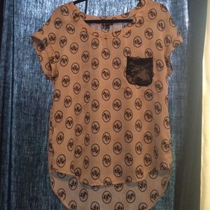 White and black rose shirt with lace pocket