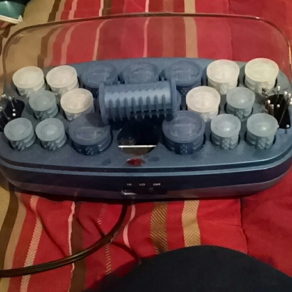 Curlers - Picture 2 of 3