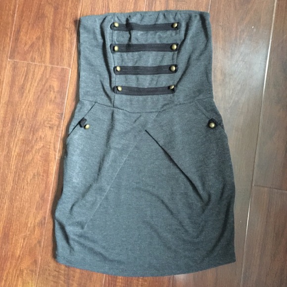 Cute strapless dress