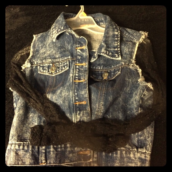 Edgy grunge half denim jacket with lace sleeves