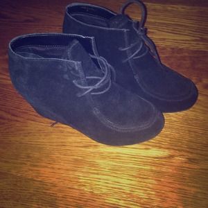 Black velvet dolce vita wedge booties