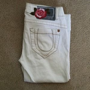 White Capri Jeans