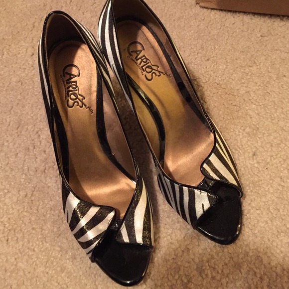 Carlos Santana pumps