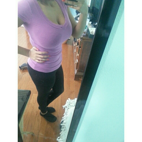 Light purple v neck top