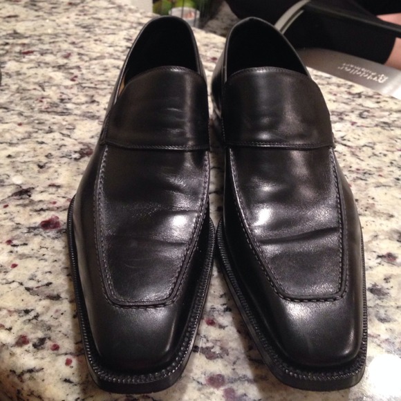 Gucci black dress shoes