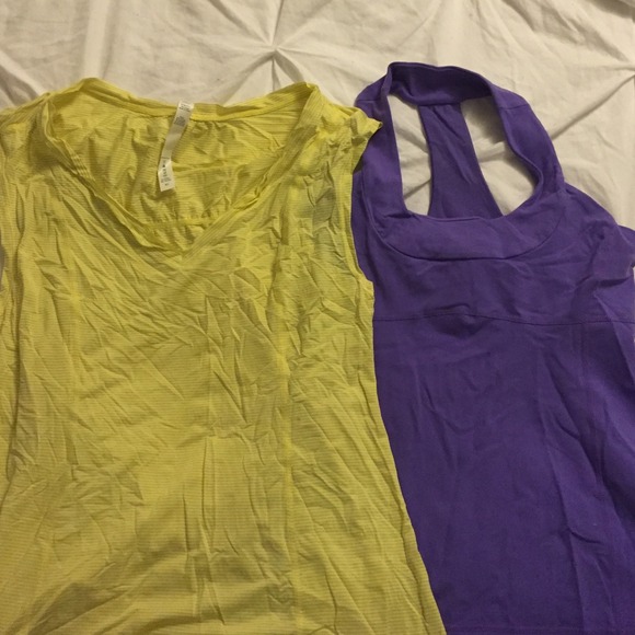 Lululemon tops Hold for Mel