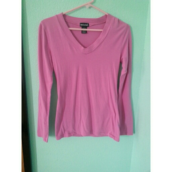 Plain pink long sleeve top