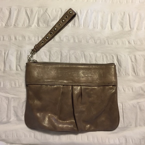 Express Clutch
