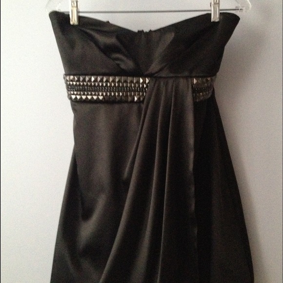 Mini black strapless dress