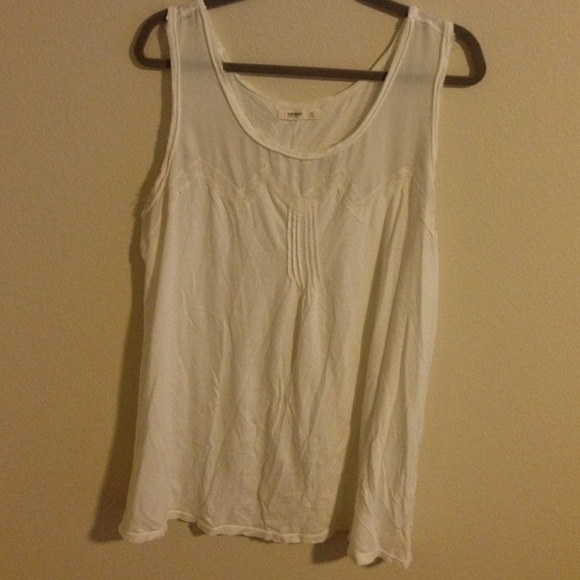 white tank top - Picture 1 of 3