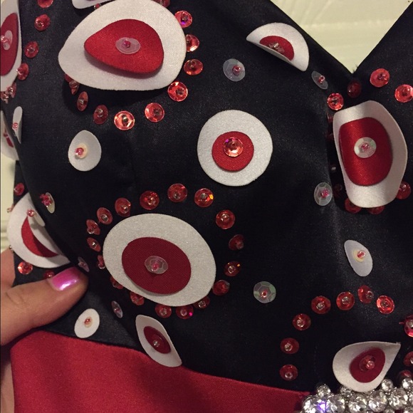 Prom dress - Picture 3 of 4