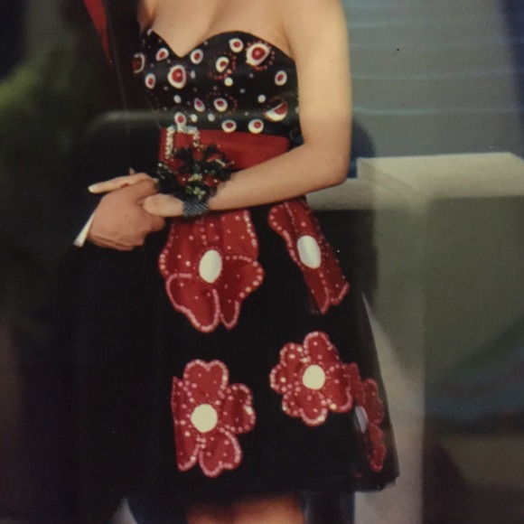 Prom dress - Picture 4 of 4