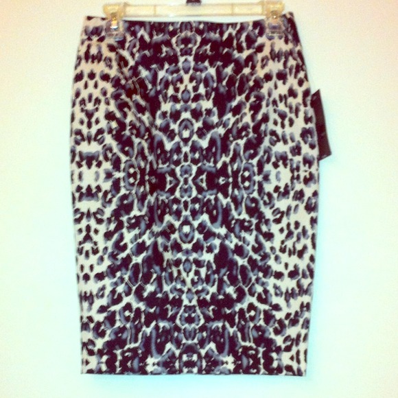 NWT Mossimo animal print pencil skirt