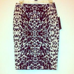 NWT Mossimo animal print pencil skirt