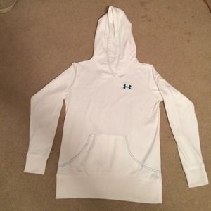 Under armour sweatshirt