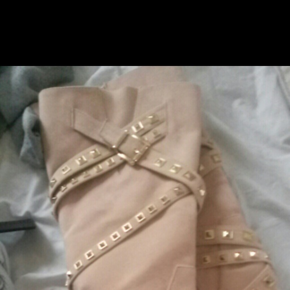 High heel boots **reserved for @aspentree16**