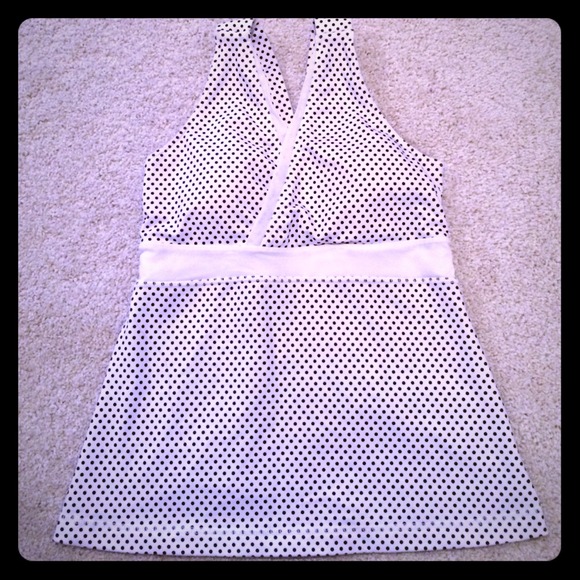 Lululemon top
