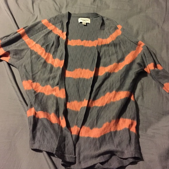 American eagle cardigan