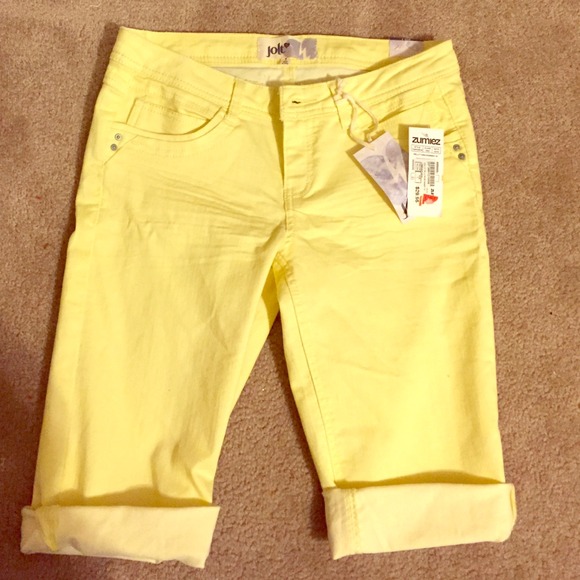 JOLT Capris from ZUMIEZ