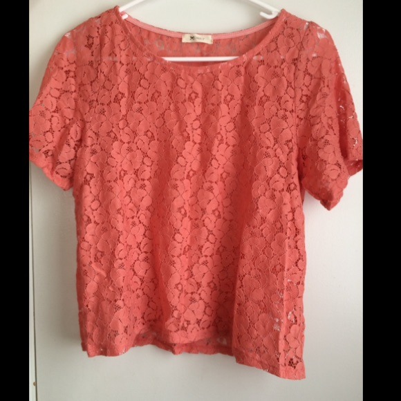 Coral crochet top
