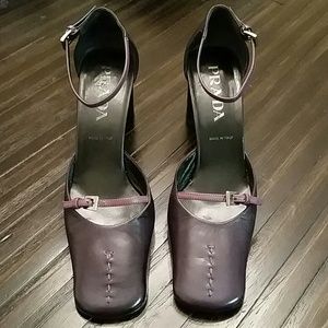 PRADA SHOES PLUM  Purple with BUCKLES HEELS