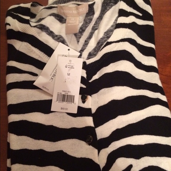 Banana Republic Zebra Print Cardigan - Picture 2 of 3