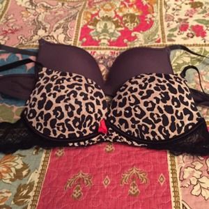 Bundle deal! Push up bras!! 34A