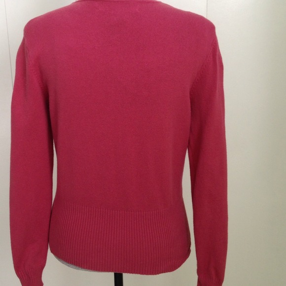 Monterey Bay sweater set. - Picture 4 of 4