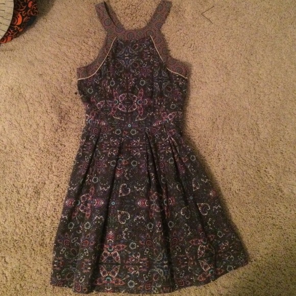 American eagle Paisley dress