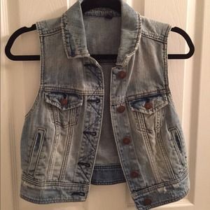 American eagle Jean vest