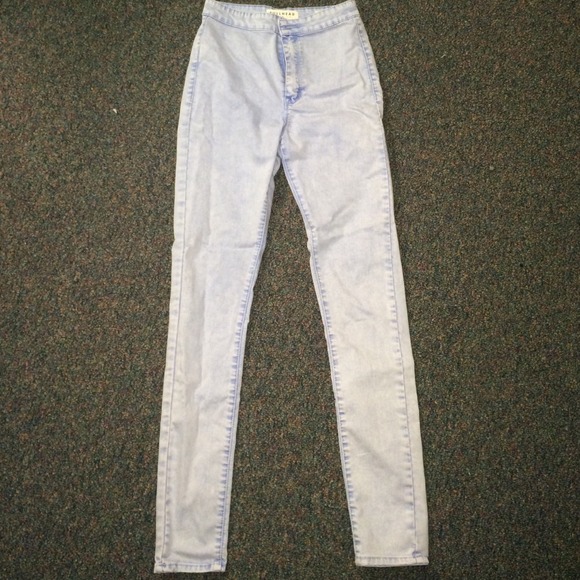 Bullhead high waisted light blue jeans size 3