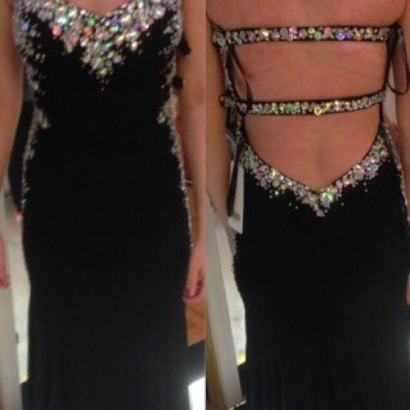 Prom dress 2014 - Picture 1 of 4