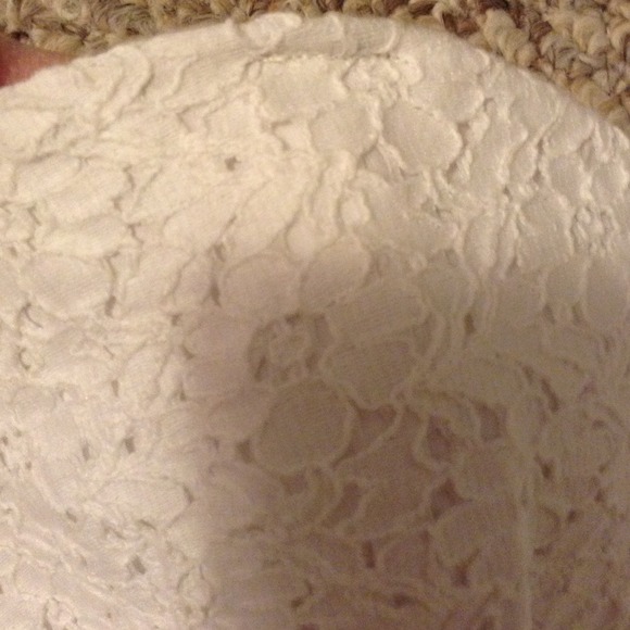 SOLD White eyelet dress / top - Picture 3 of 3