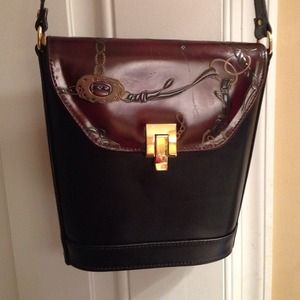 Genuine leather made in Italy