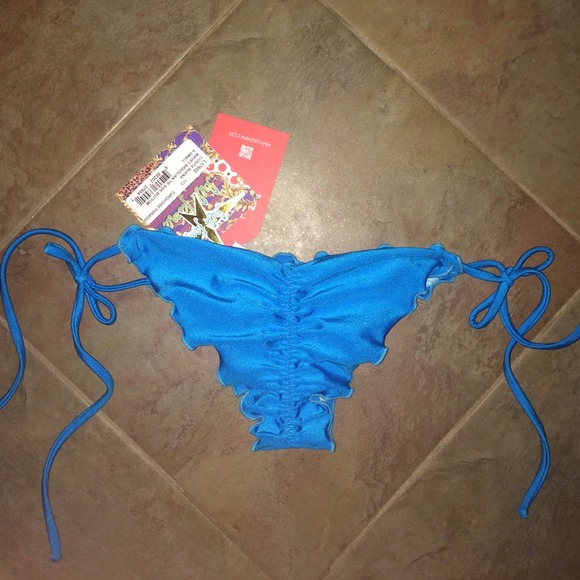 Cosita buena wavey brazilian tie side bottom