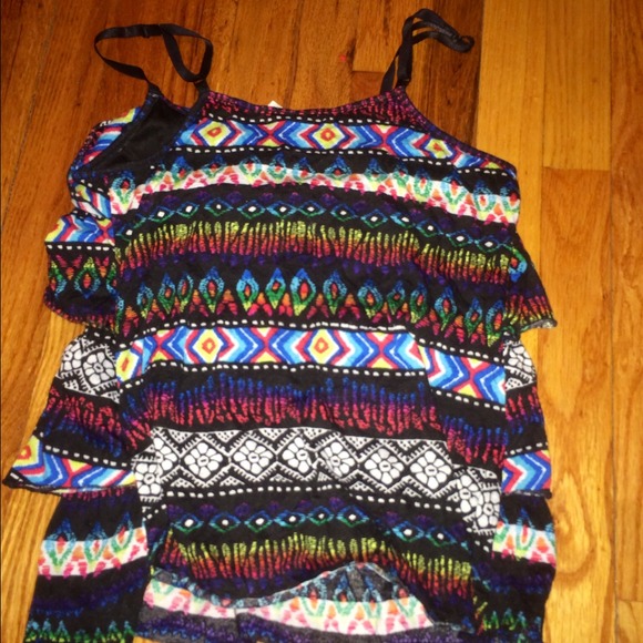 Pattern flowy tank top - Picture 3 of 3
