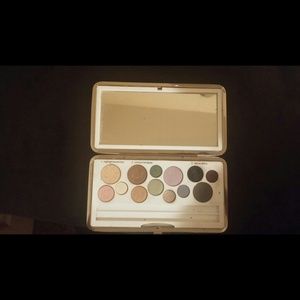 Clinique limited editions palette.